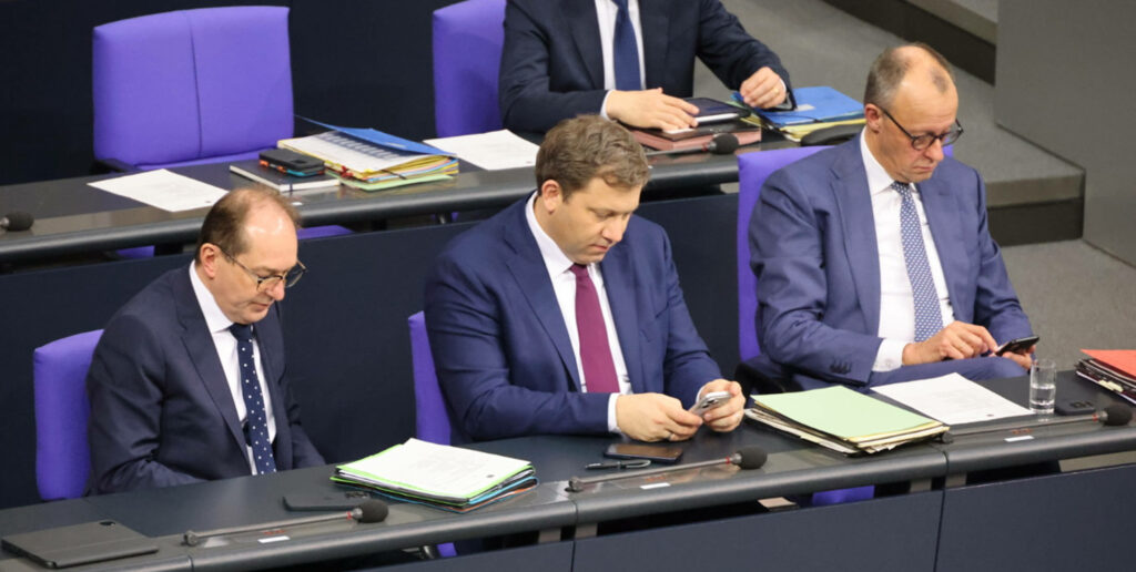 Diplomatischer Eklat: Bundesregierung reagiert auf Medwedews provokanten Spruch