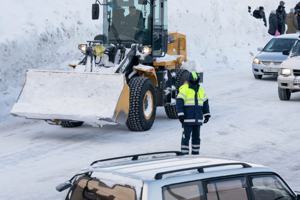 Schnee-Chaos in dieser Stadt: Mehrere Tote, der Schnee reicht bis zum neunten Stock !