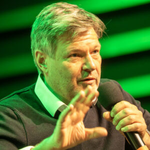 Regierung kippt Habecks Gesetz – was jetzt passiert!