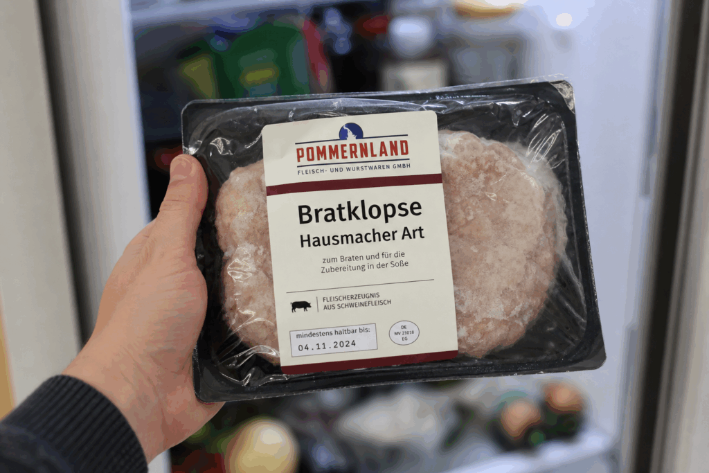 Metallteile in Lebensmitteln entdeckt – Dicounter ruft das Produkt zurück!