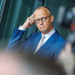 Spott und Häme: Kanzler Merz macht sich mit Posting lächerlich