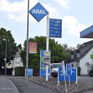 Tankstelle: Autofahrer müssen 372 Euro zahlen, dass kann jedem passieren!