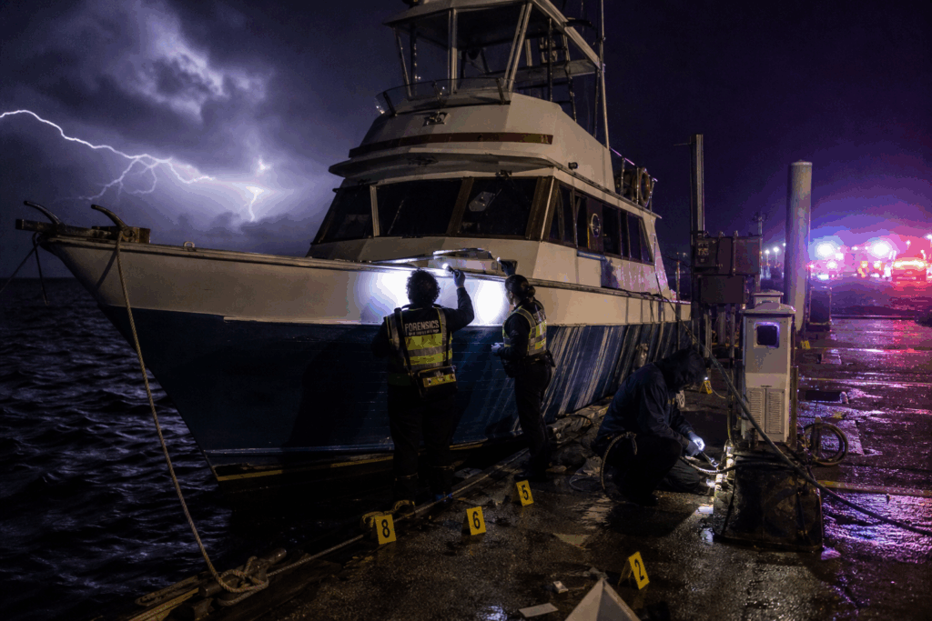 Touristenboot kentert – 15 Tote, Kapitän festgenommen!