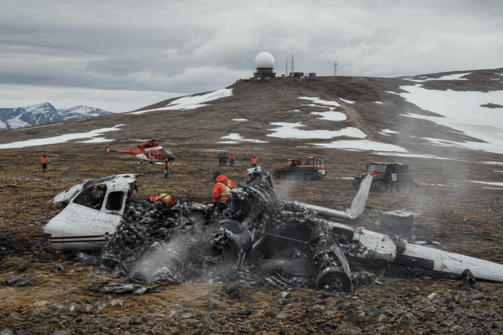 Flugzeug-Tragödie: Maschine stürzt ab – alle Insassen kommen ums Leben