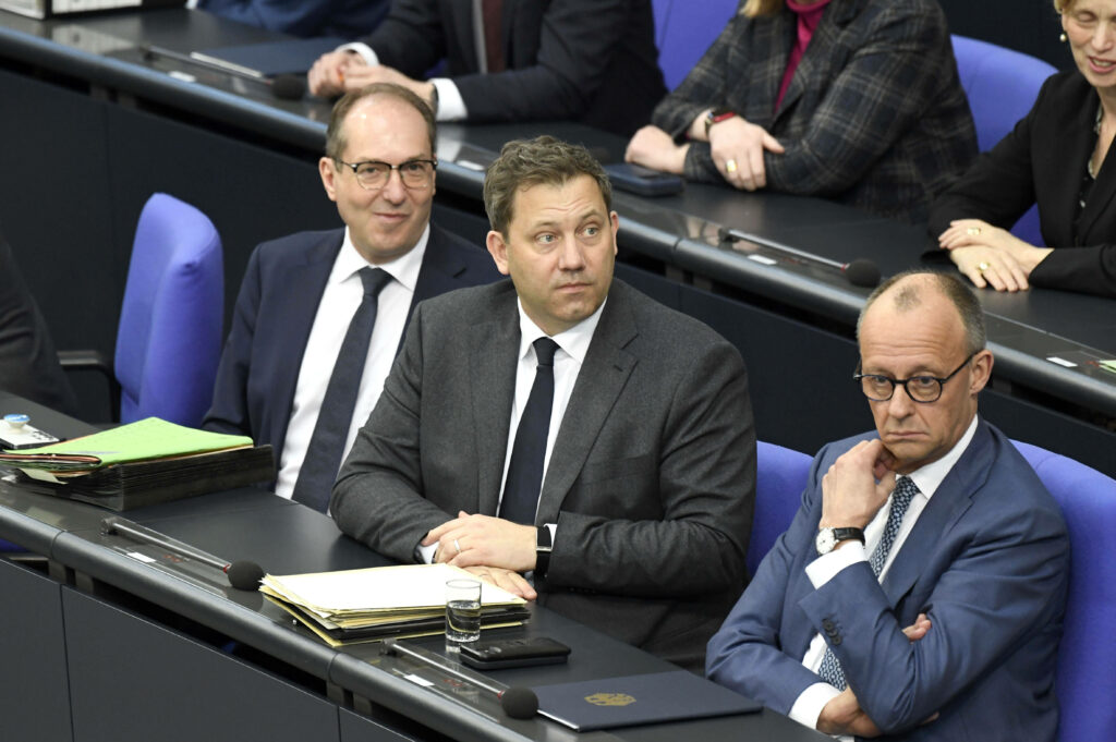 Reform ab 2027: Millionen müssen zahlen – so trifft es jeden Haushalt!