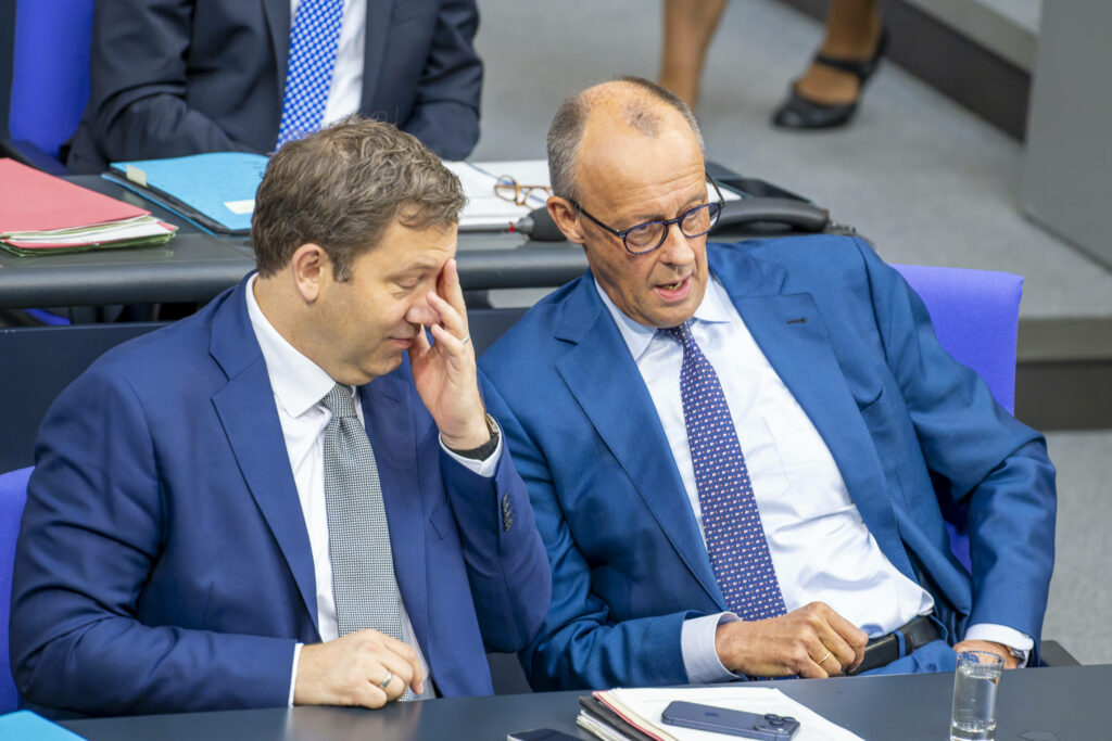 Reform ab 2027: Millionen müssen zahlen – so trifft es jeden Haushalt!