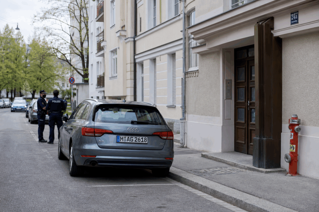 So lange dürfen Fremde Autos wirklich vor deinem Haus stehen!